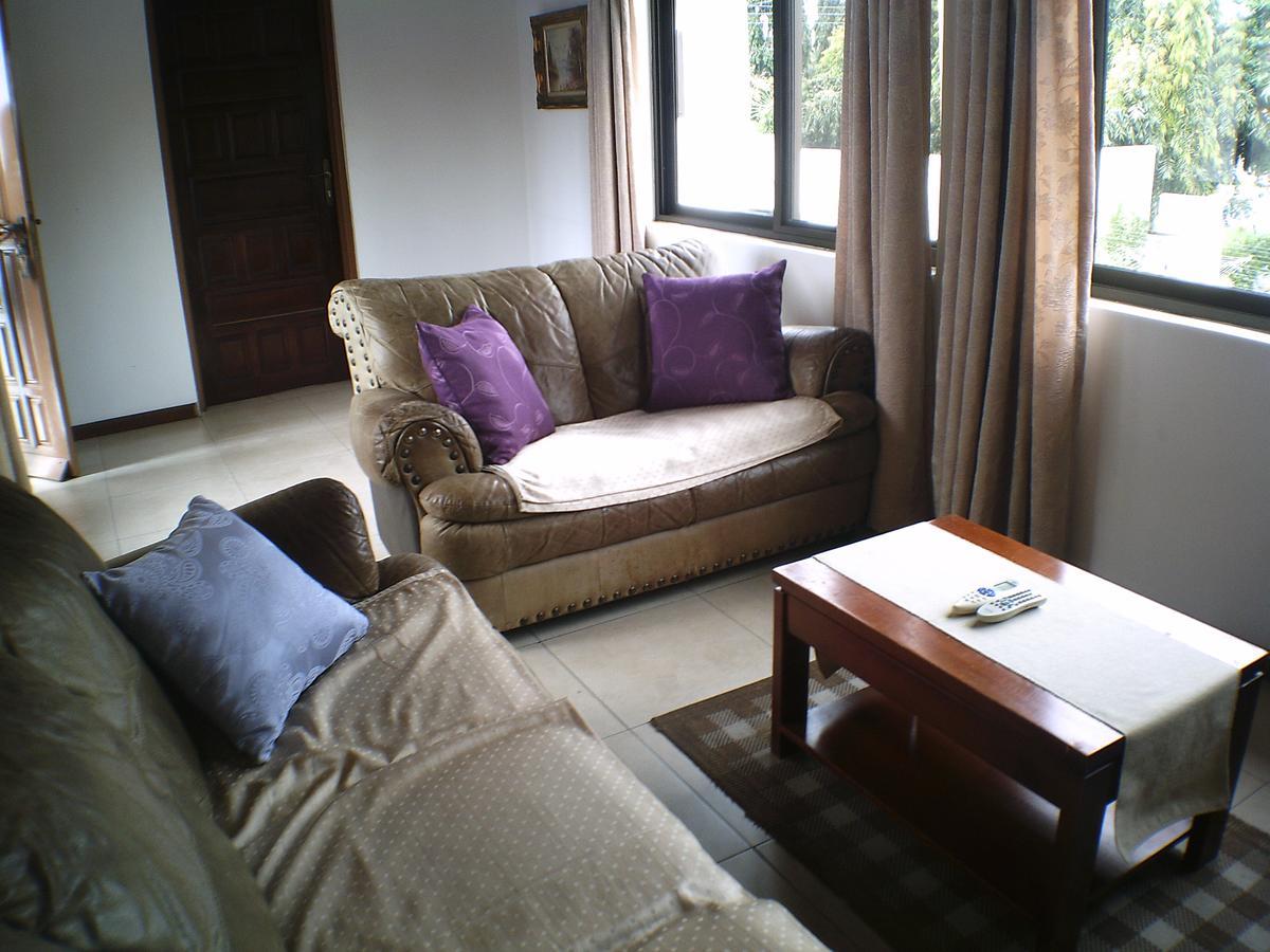 Lavender Lodge Hotel Accra Exterior foto